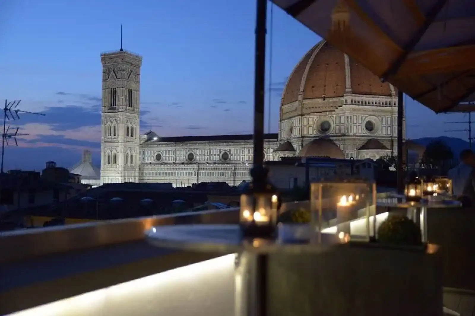 Rooftop Divina Terrazza Rooftop Bar - Grand Hotel Cavour in Florenz