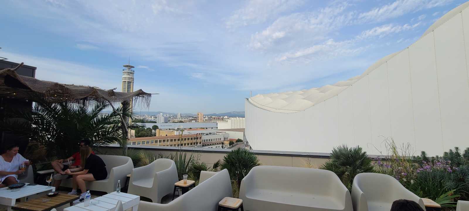 Rooftop Massilia Beach in Marseille