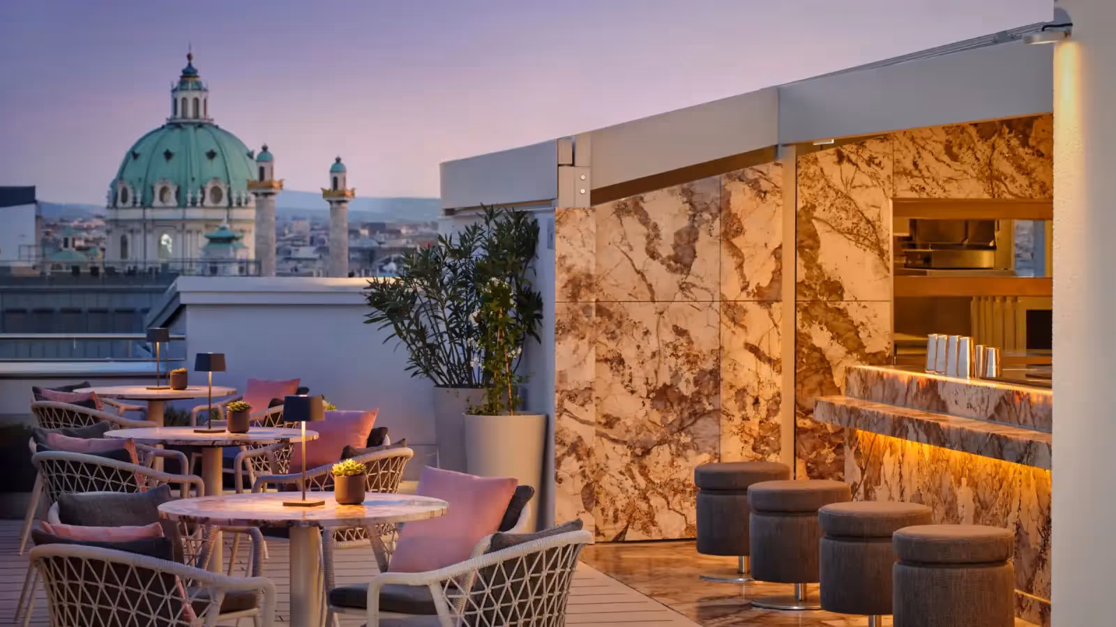 Atmosphere Rooftop Bar in Wien - 1