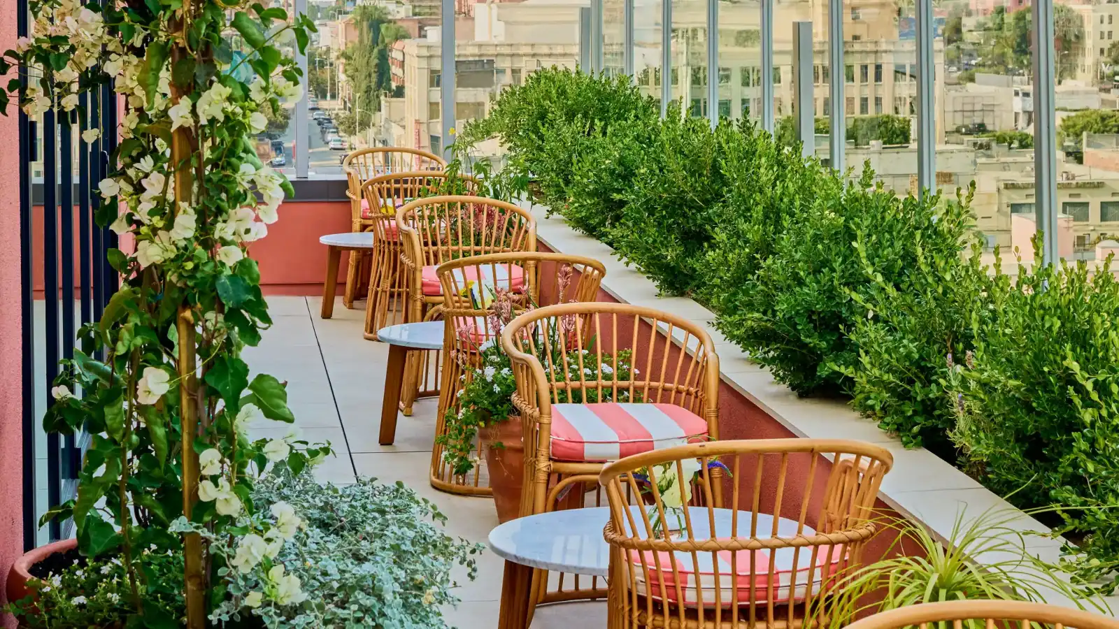 Rooftop Bar Lis in Los Angeles - 1