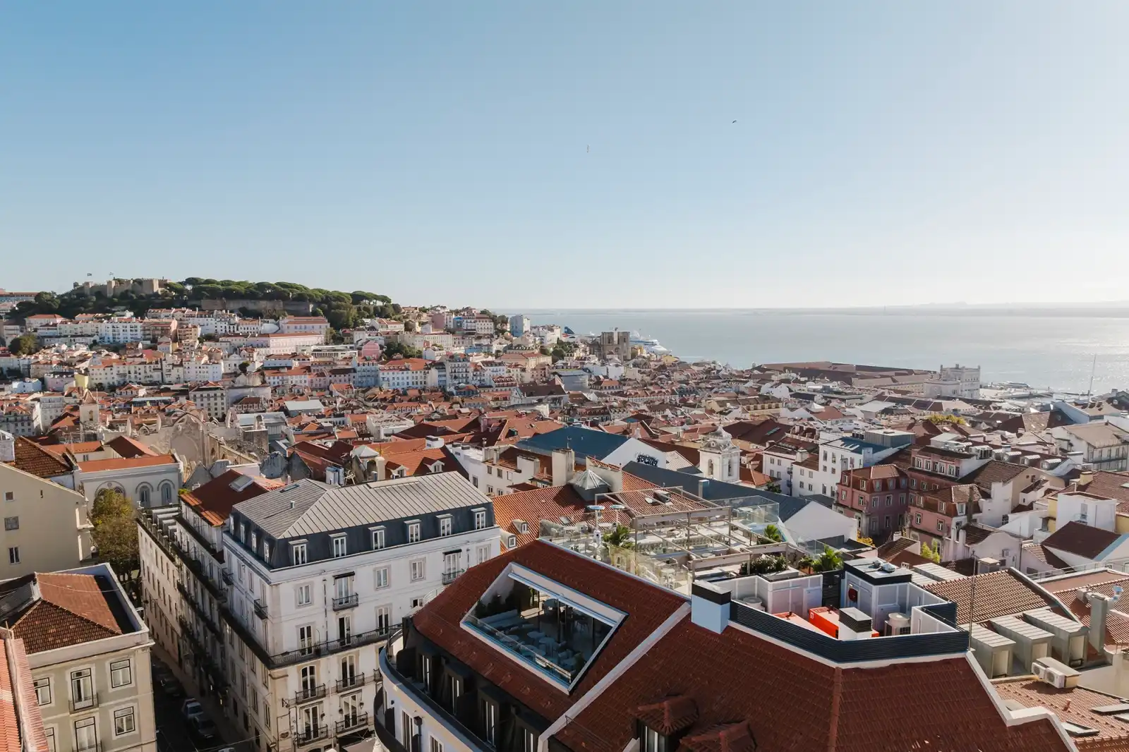 Beyond Rooftop Bar in Lissabon - 1