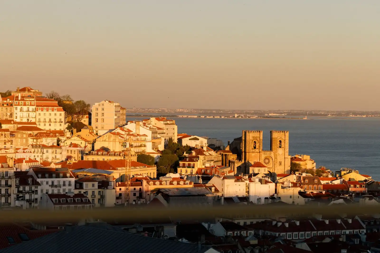 Beyond Rooftop Bar in Lissabon - 2