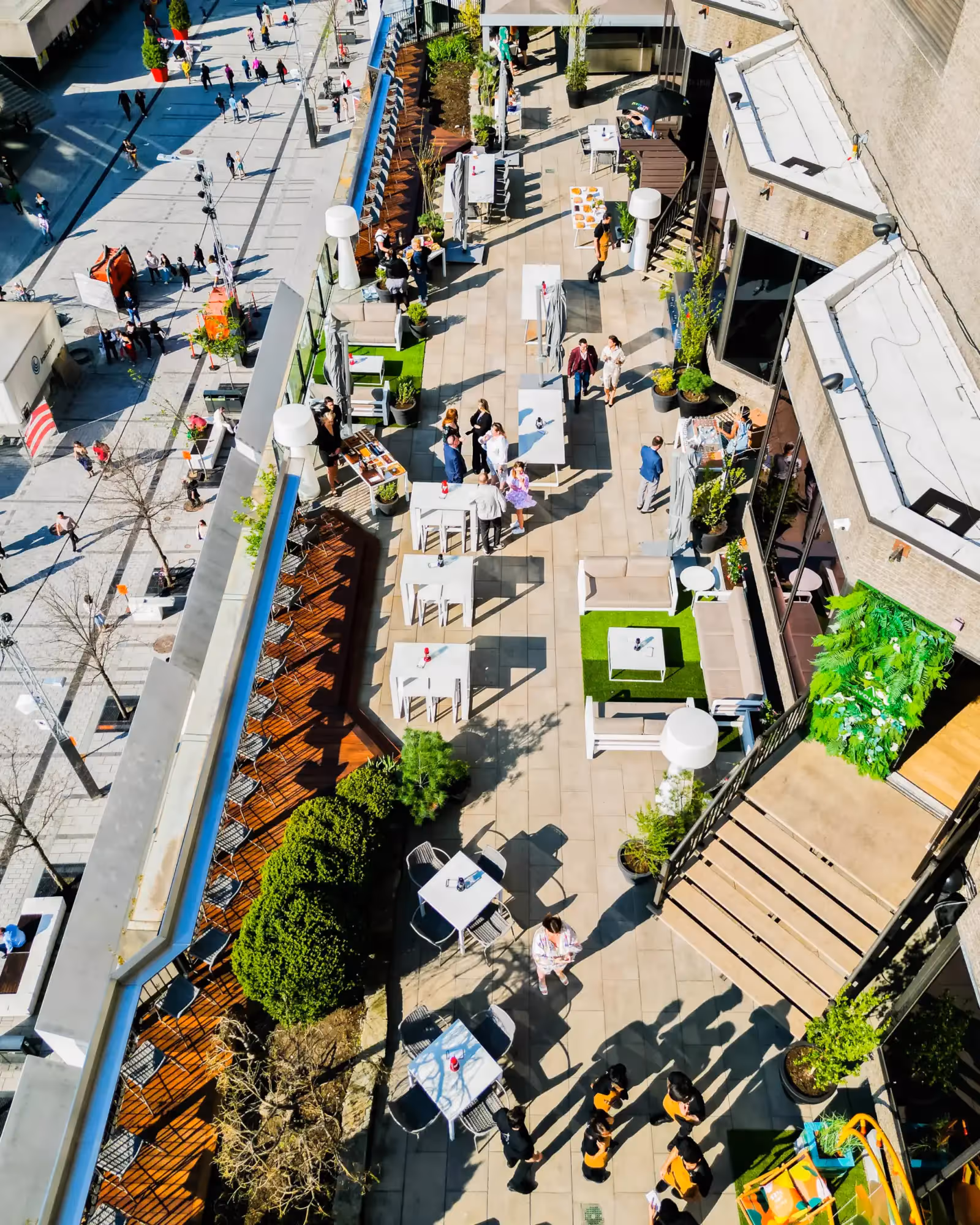 Rooftop Bivouac in Montreal - 4