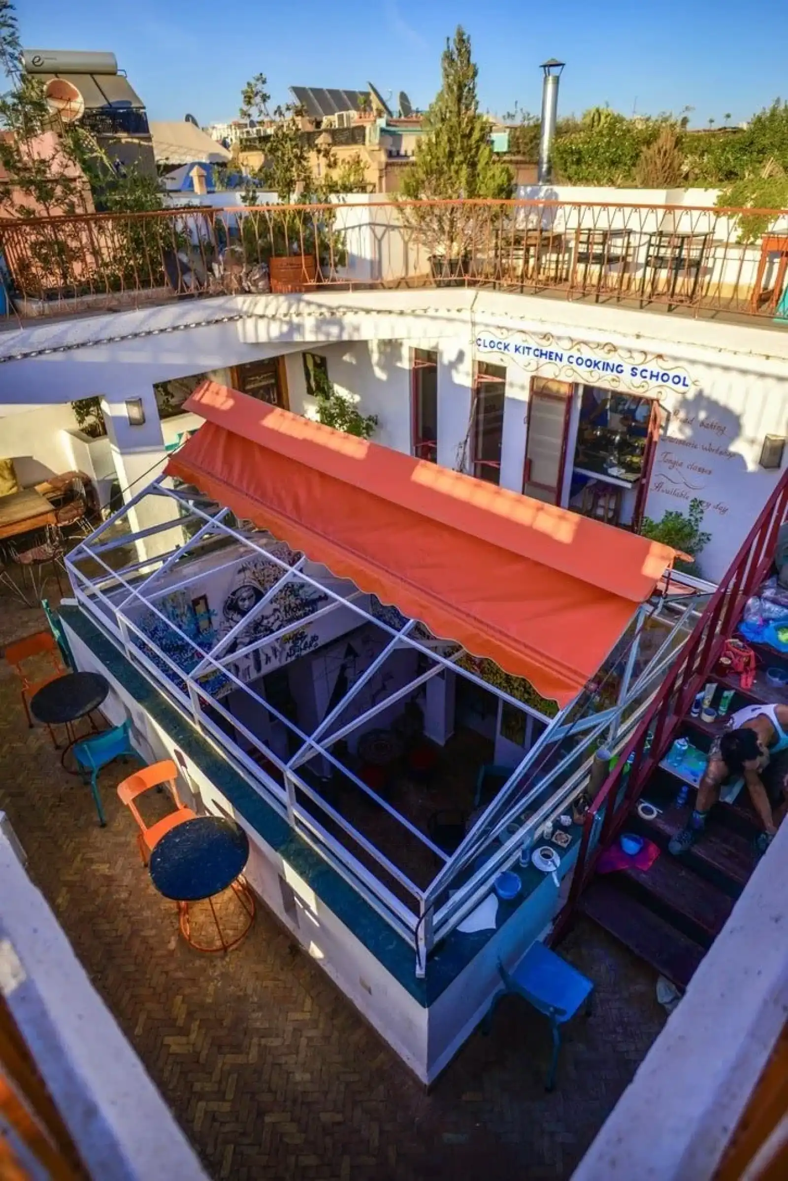 Rooftop Café Clock in Marrakesch - 3
