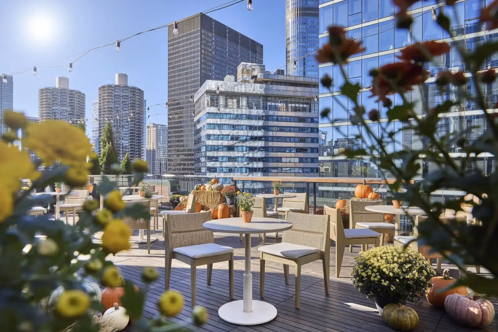 Rooftop Château Carbide in Chicago - 3