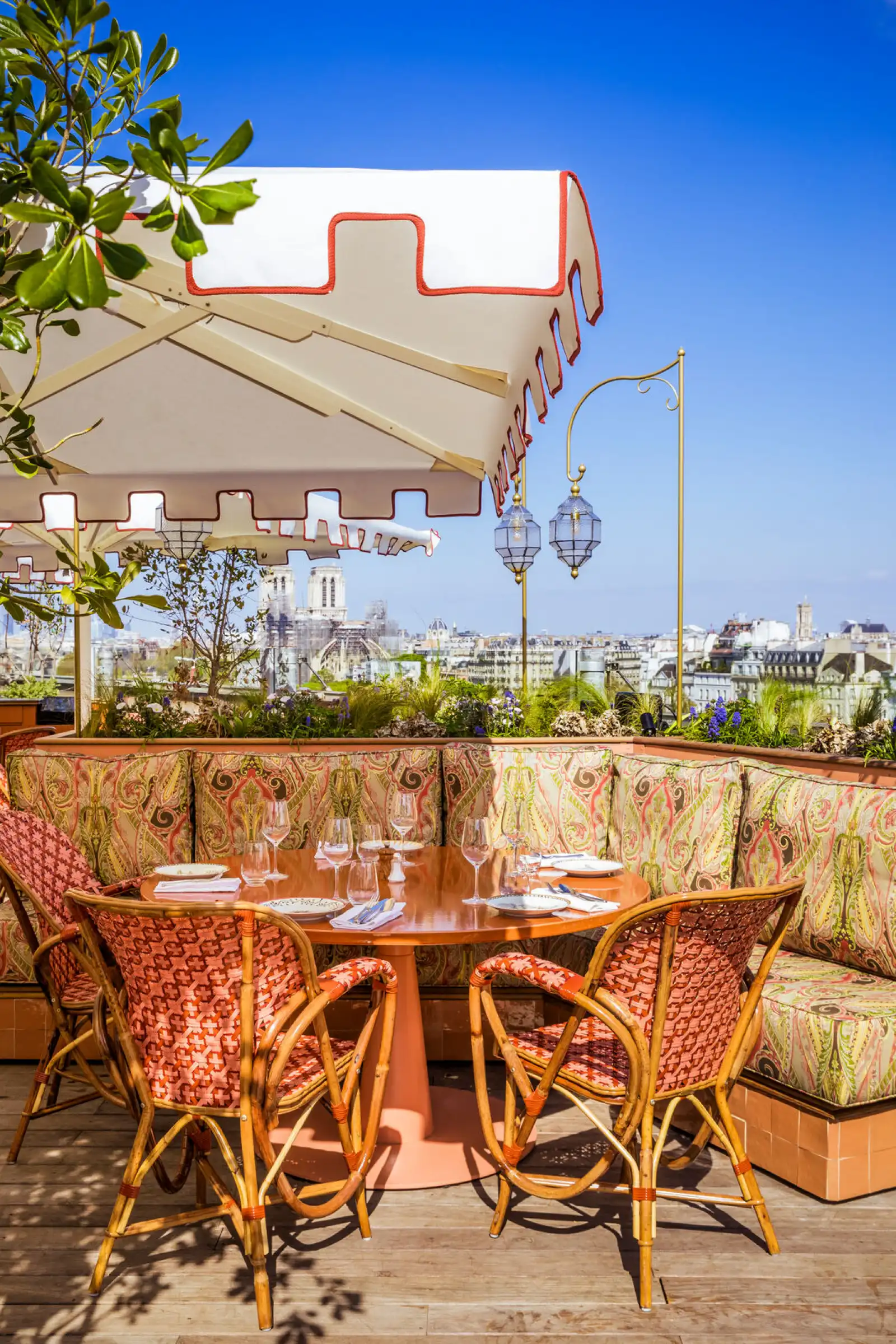 Rooftop Dar Mima in Paris - 1