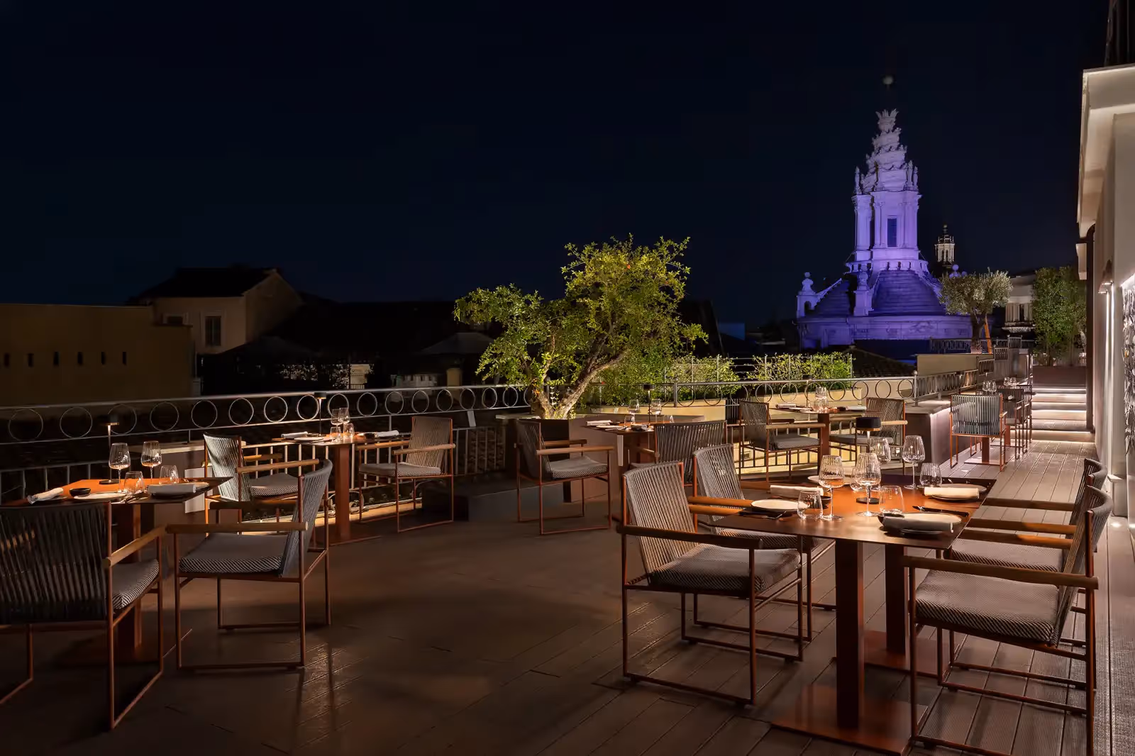Rooftop Divinity Terrace in Rom - 3