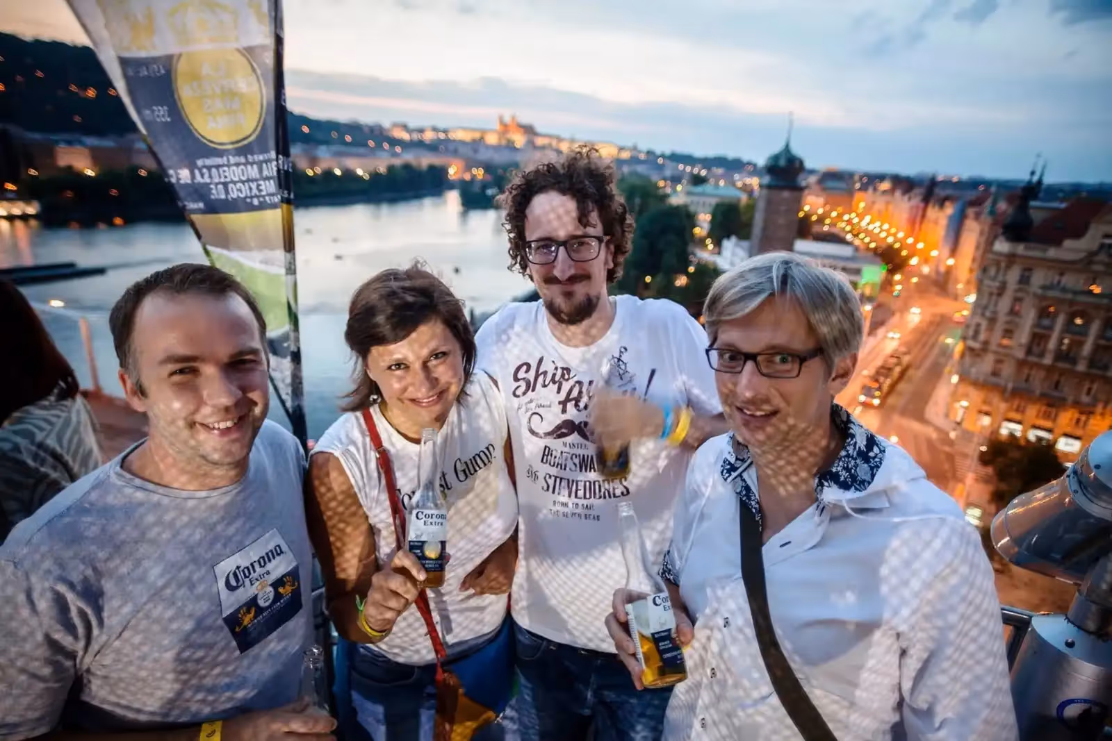 Rooftop Glass Bar in Prag - 3