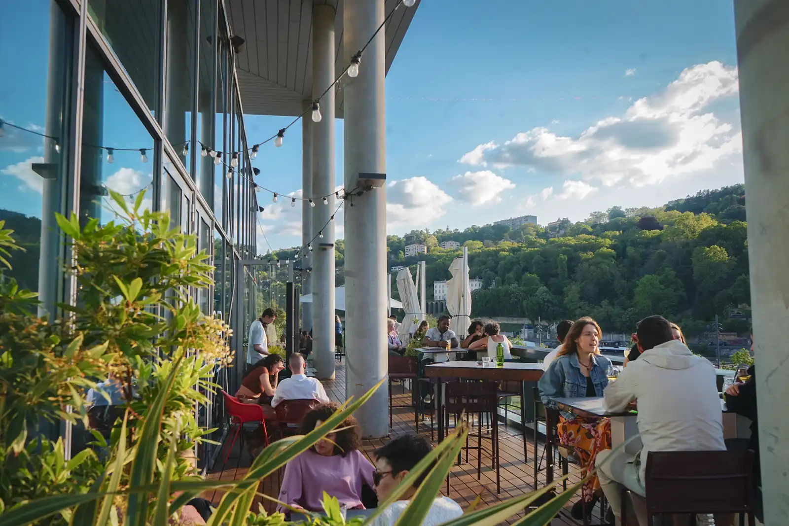 Rooftop Gourmet Bar Lyon Confluence in Lyon