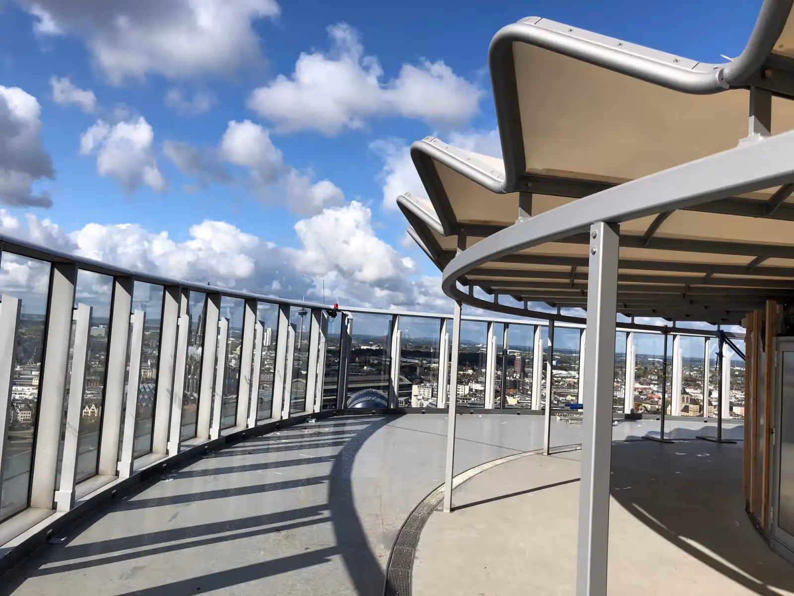 Rooftop KölnSKY in Köln - 3