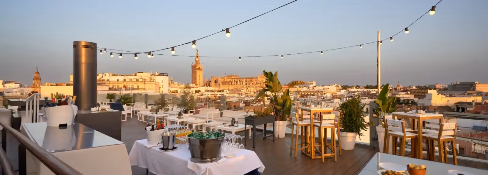 Rooftop La Terraza del Hotel Inglaterra in Sevilla - 4