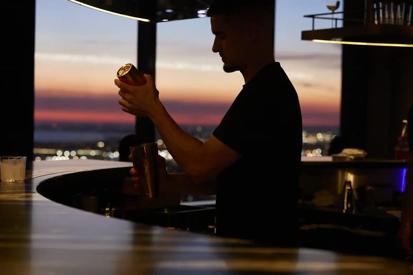 Rooftop Lui Bar in Melbourne - 2