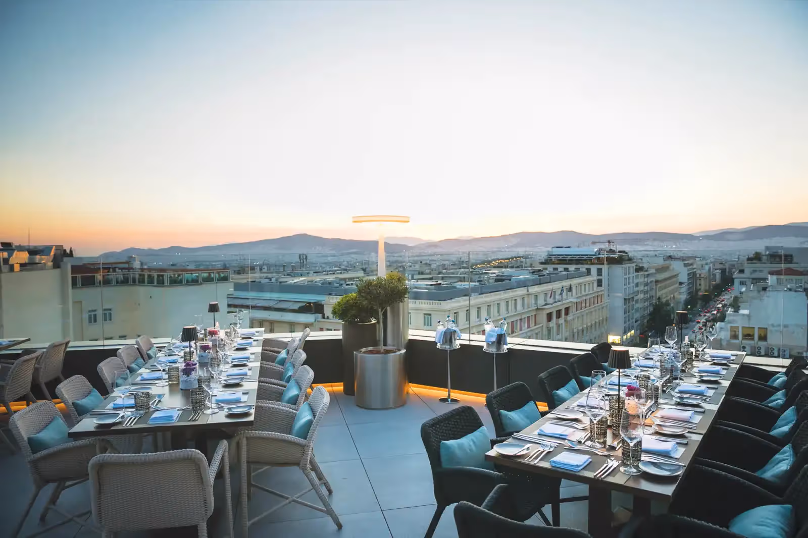 Rooftop Mappemonde in Athen - 2