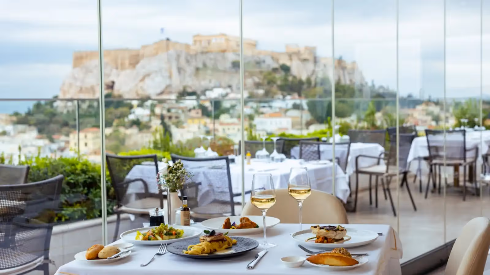 Rooftop Metropolis Roof Garden in Athen - 1