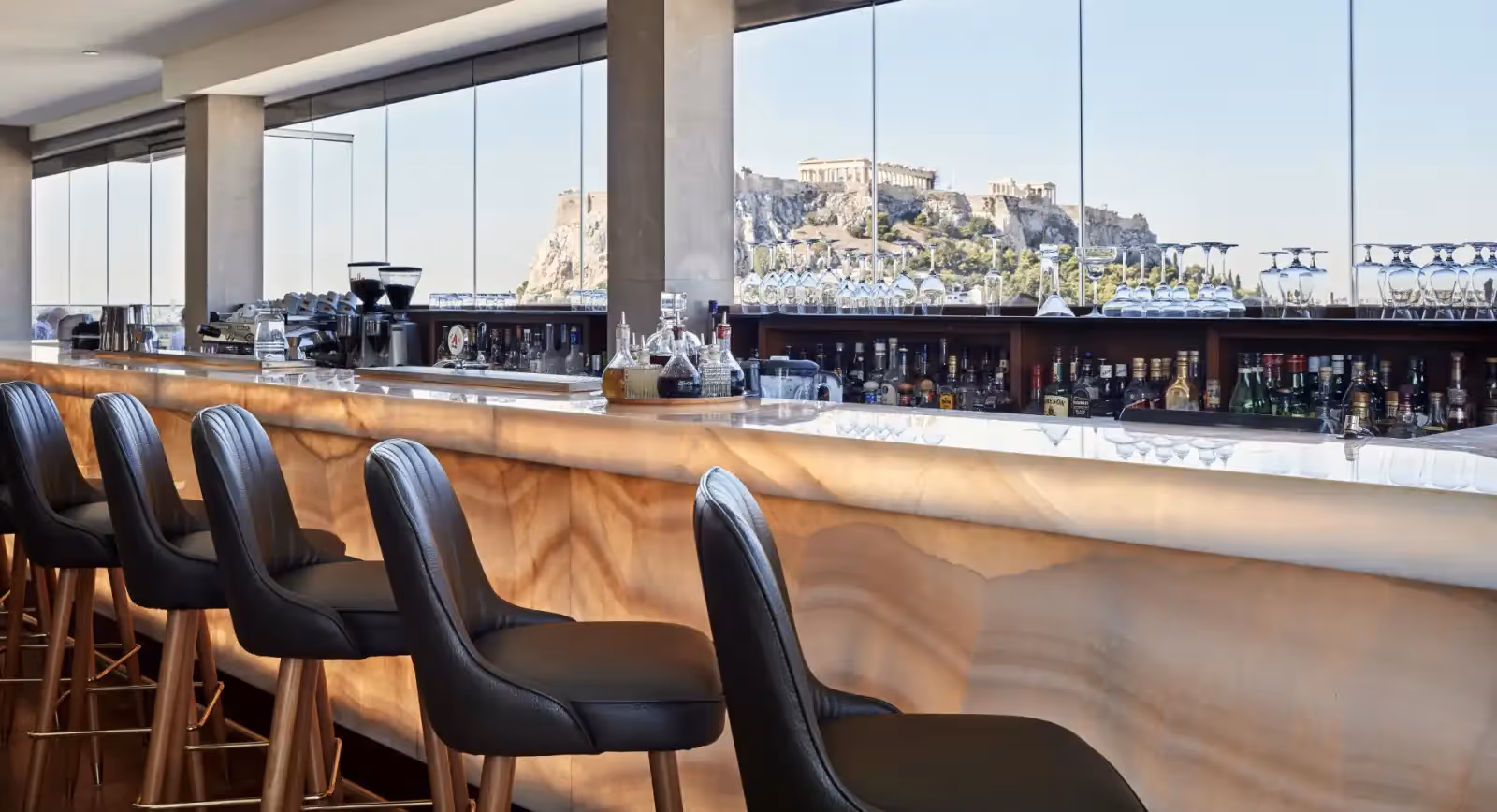 Rooftop Metropolis Roof Garden in Athen - 3