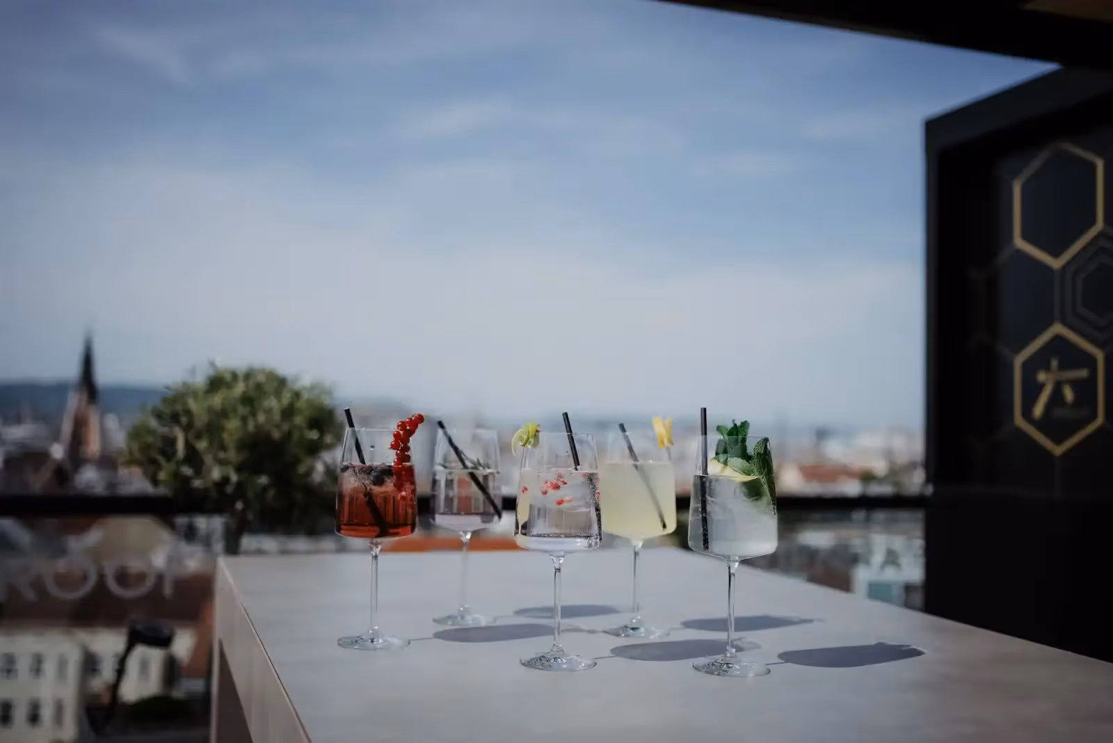 MOOONS Rooftop Bar in Wien - 3