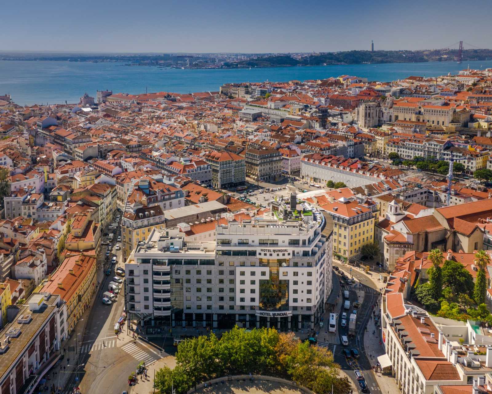 Rooftop ROOFTOP Bar - Hotel Mundial in Lissabon - 4