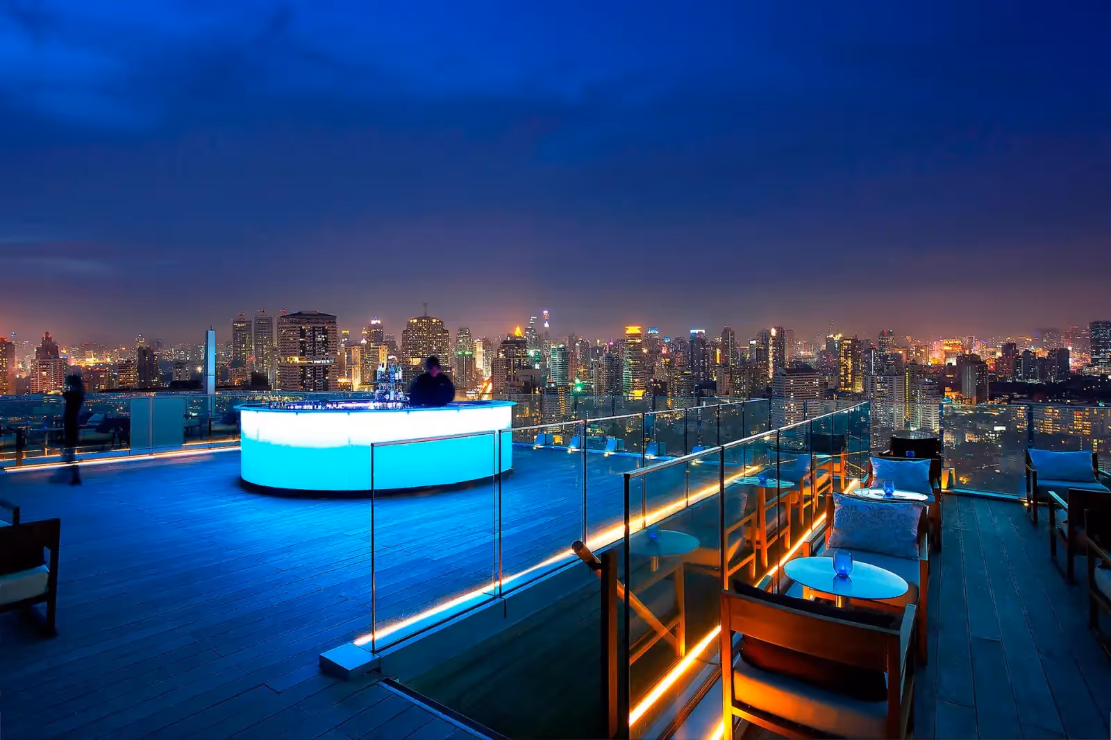 Octave Rooftop Lounge & Bar in Bangkok - 1