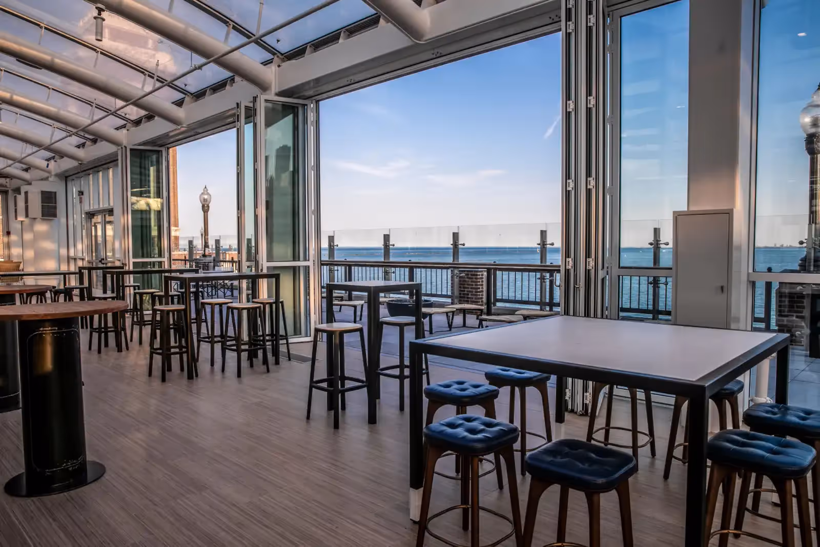 Offshore Rooftop in Chicago - 1