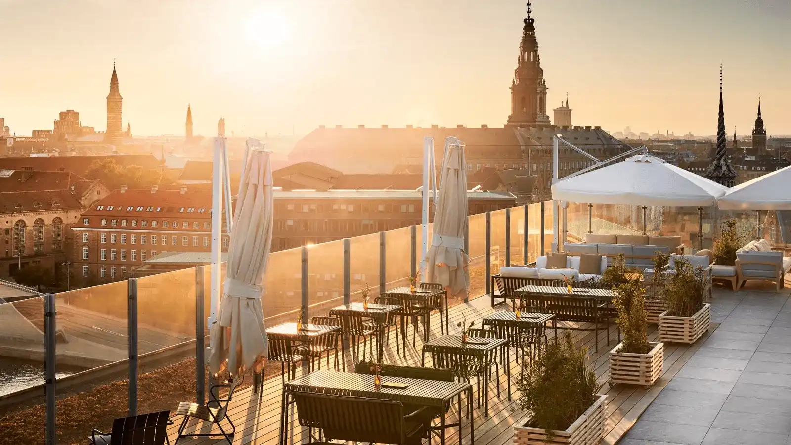 Rooftop ROOF Bar & Lounge in Kopenhagen - 2