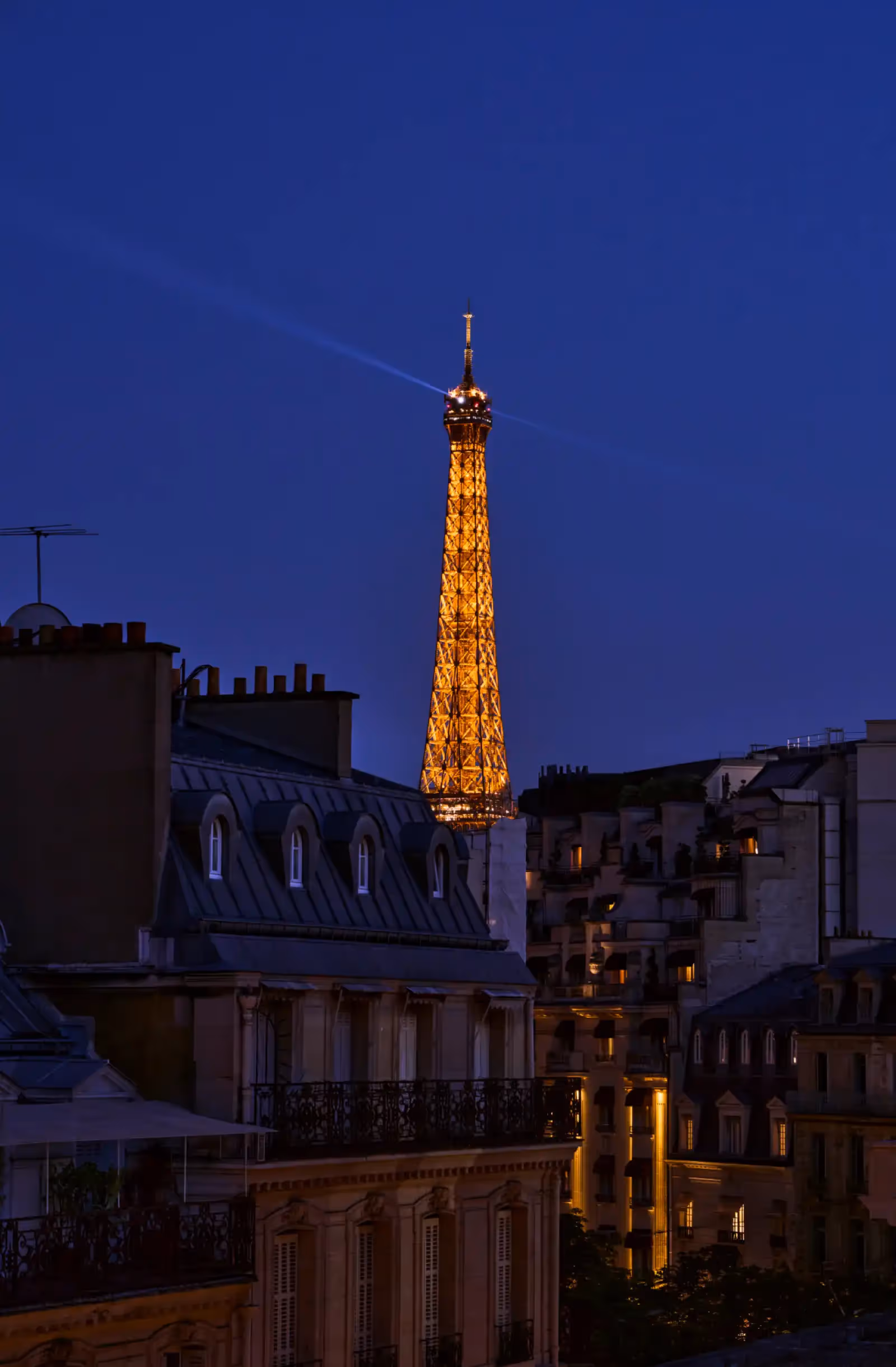 Rooftop du Fouquet's in Paris - 1