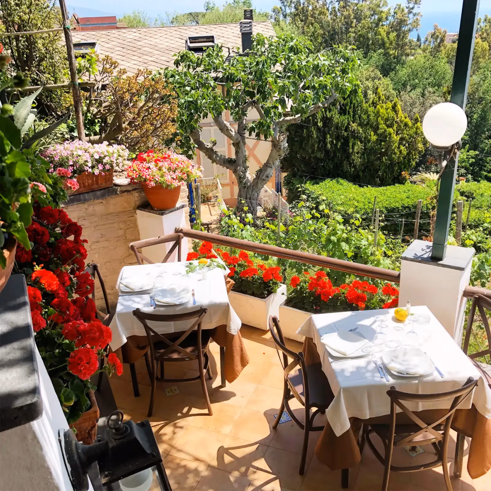 Rooftop Rosiello in Neapel - 2