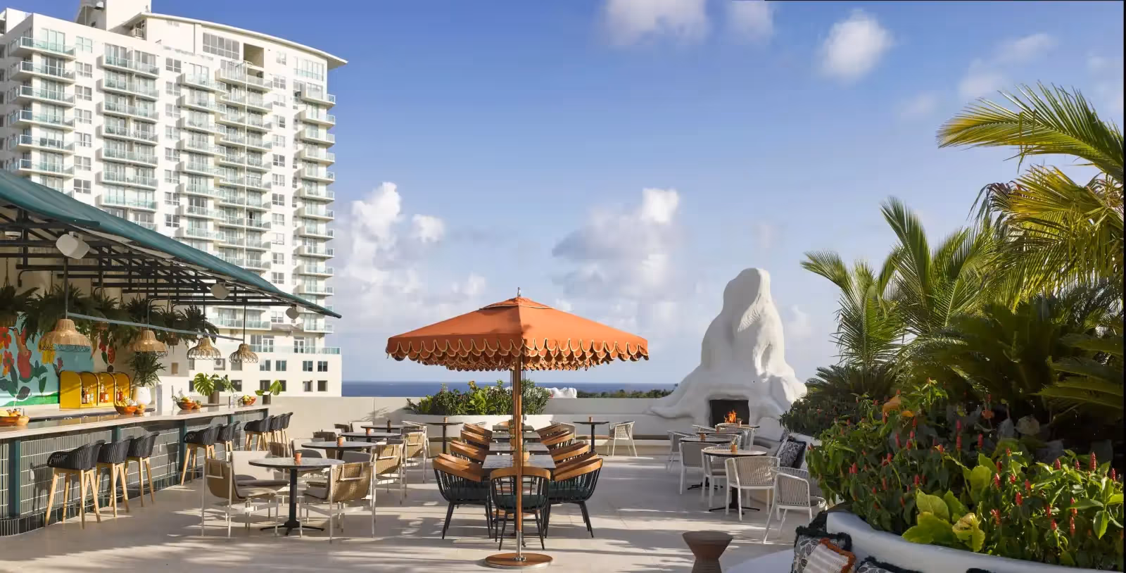 Rooftop Sipsip in Miami - 1