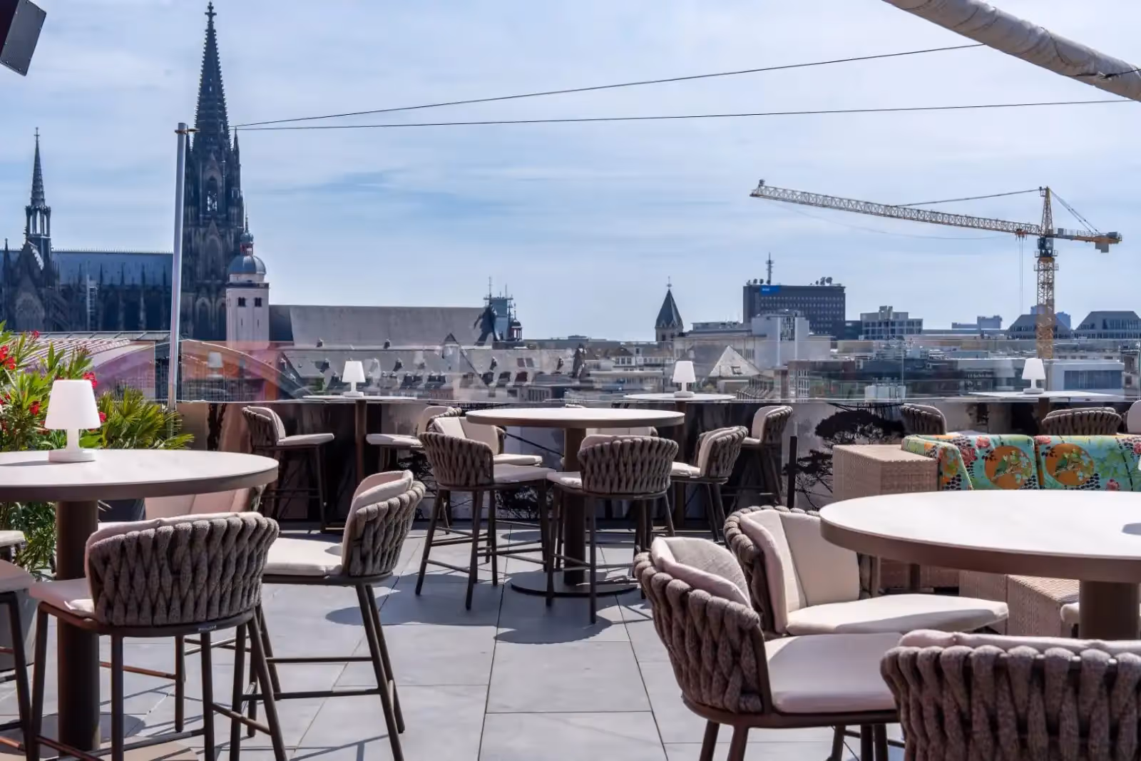 Rooftop Sky Lounge in Köln - 1