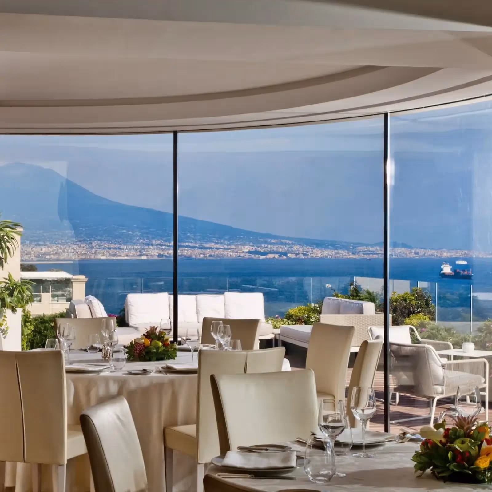 Rooftop Sky Lounge in Neapel - 4