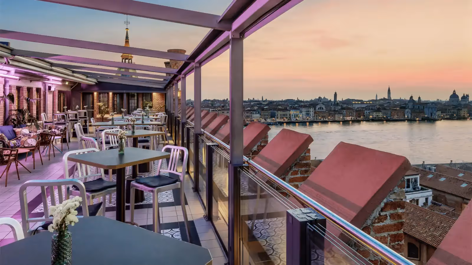 Skyline Rooftop Bar in Venedig - 1