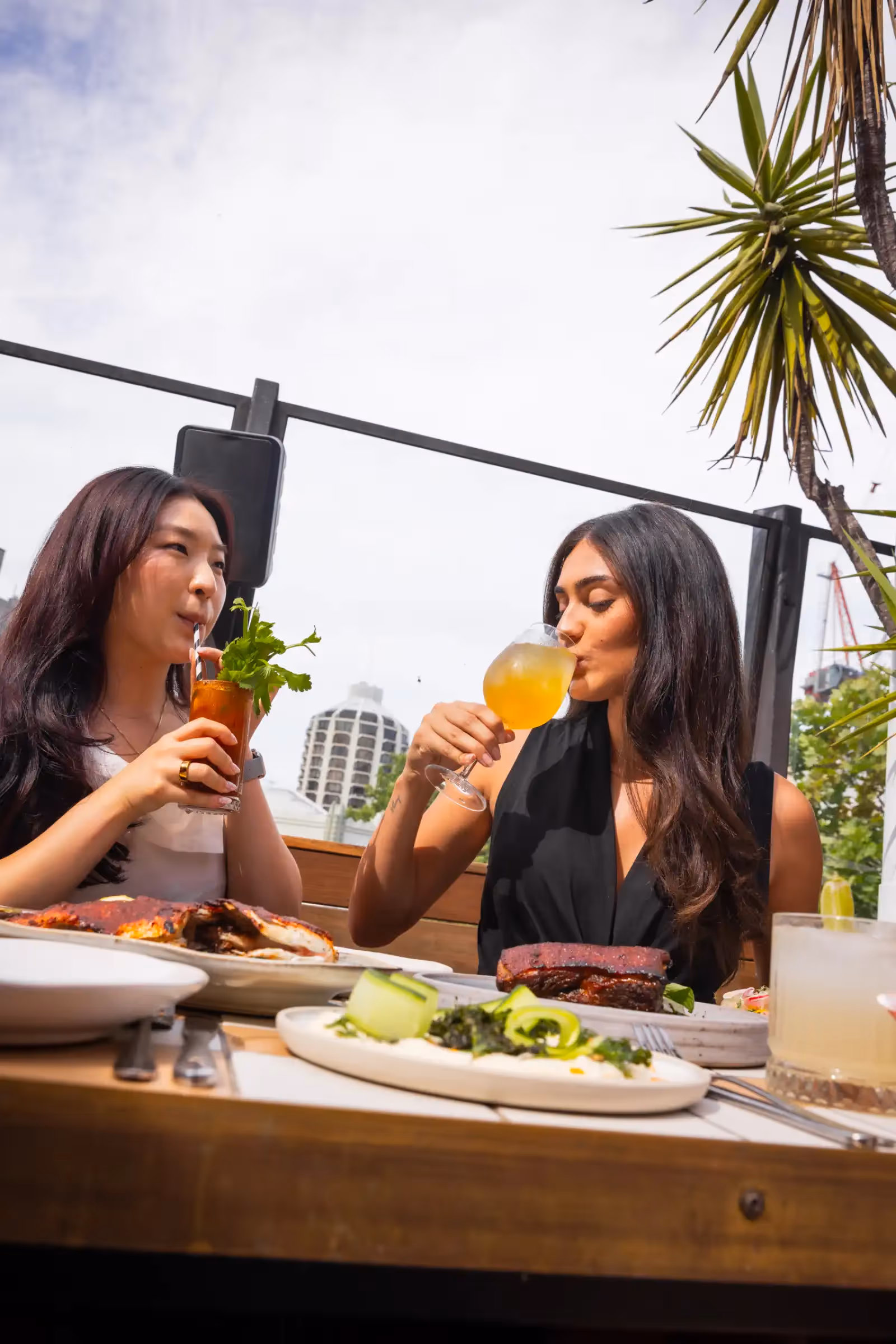 Rooftop Sweethearts Terraza in Sydney - 3
