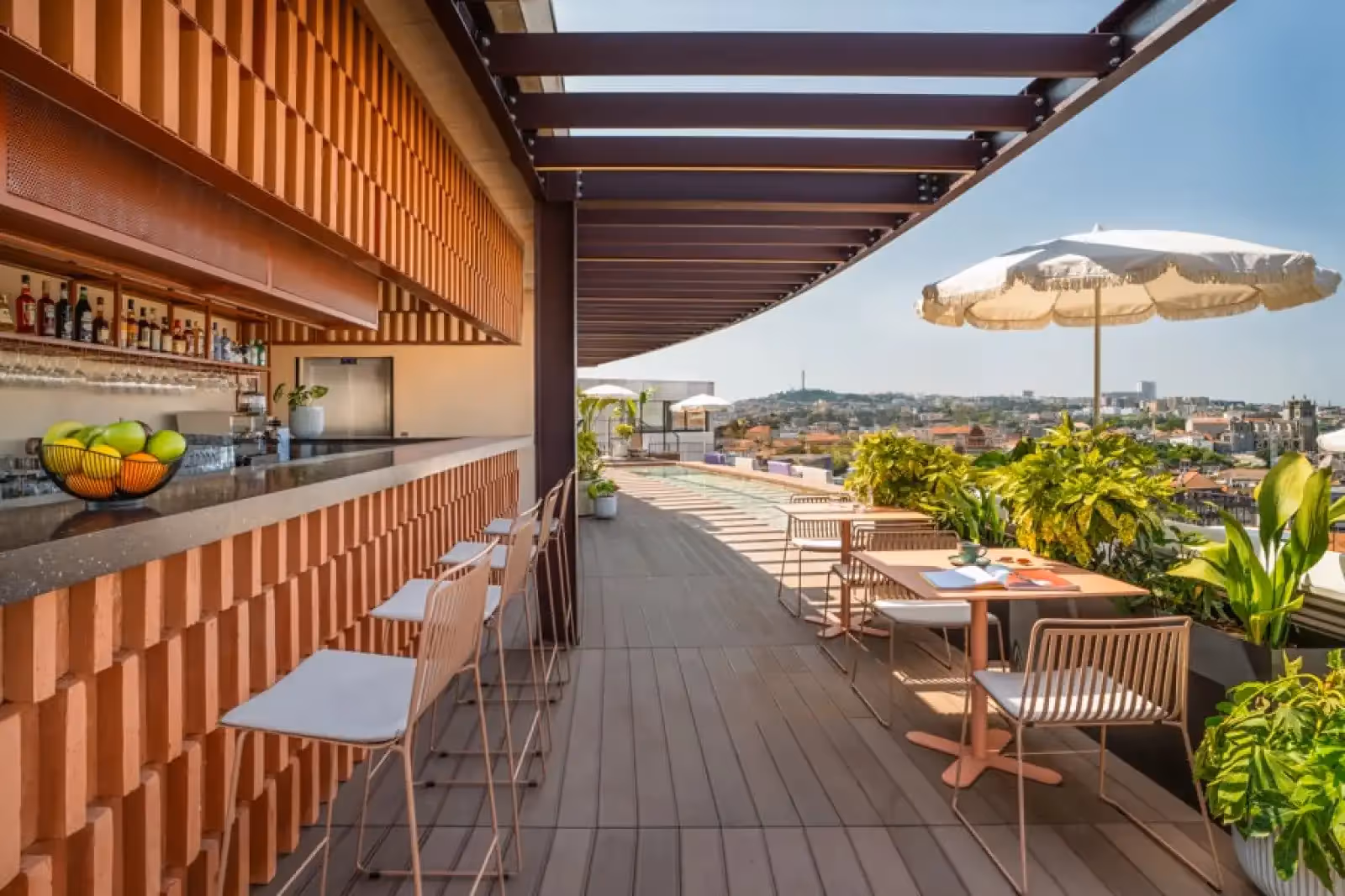 Rooftop The Social Hub Porto in Porto - 4