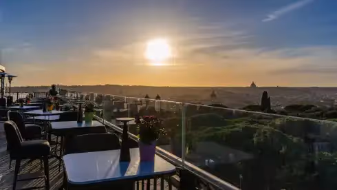 Rooftop Adèle Mixology Lounge Rom