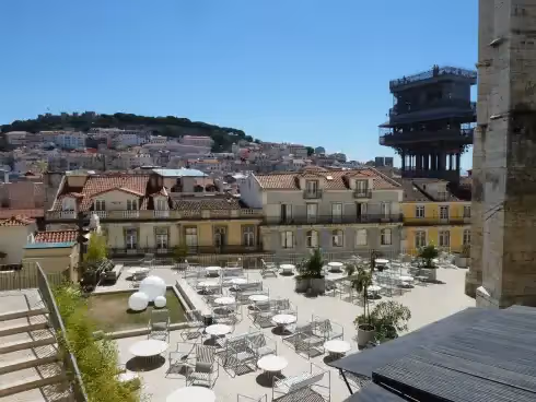 Carmo Rooftop Lissabon