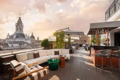 Rooftop Divinity Terrace Rom