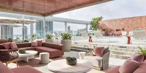 Rooftop Vista Miami