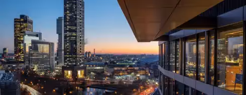 Rooftop Oben Restaurant & Skybar Frankfurt
