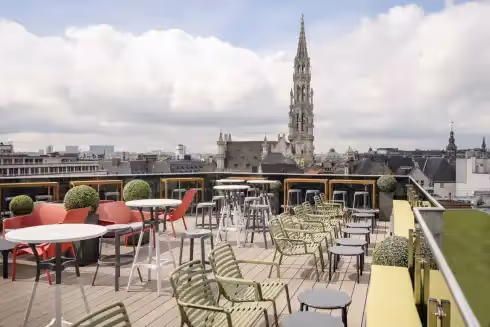 Secret Rooftop by Warwick Brüssel