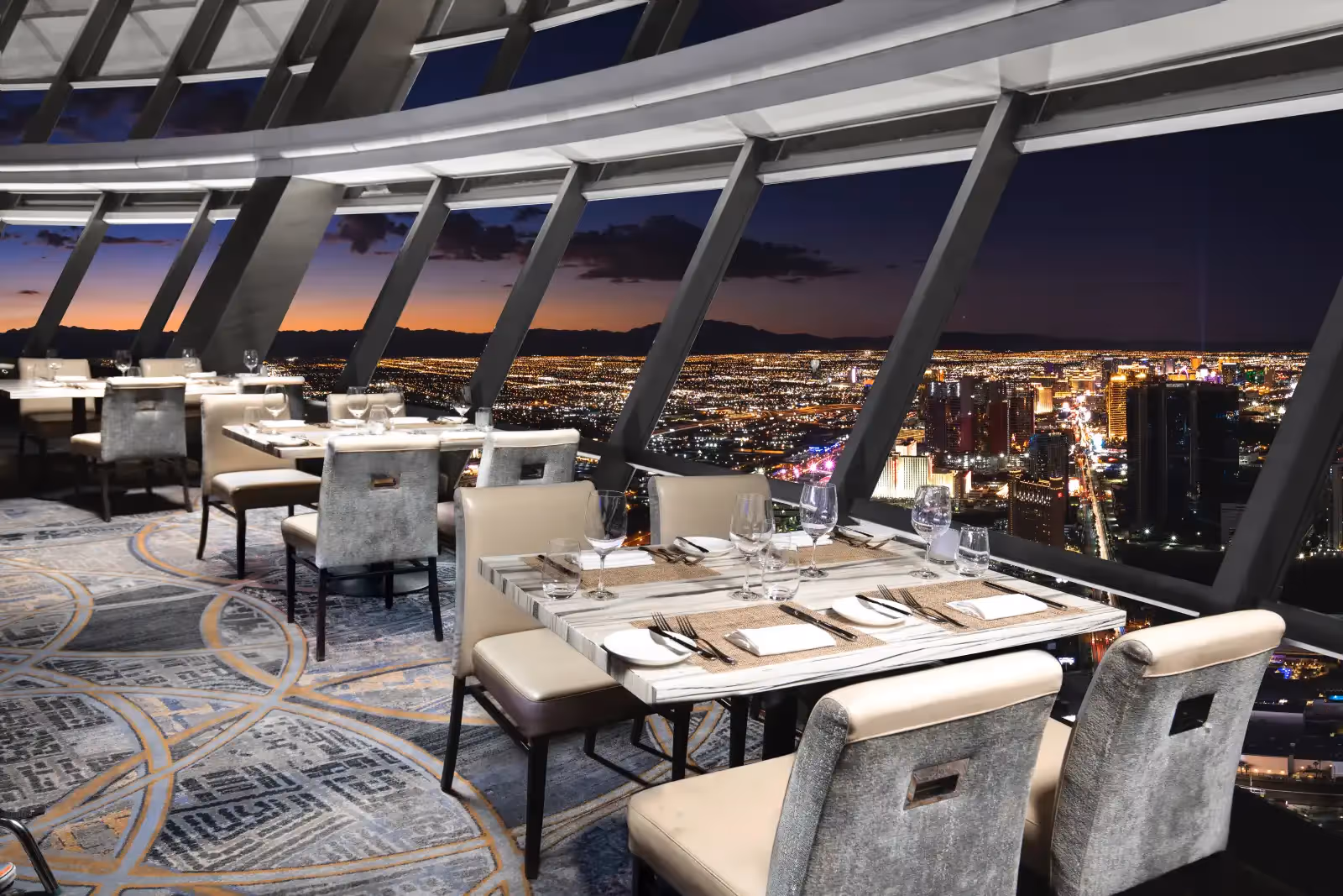 Rooftop Top of the World in Las Vegas - 1