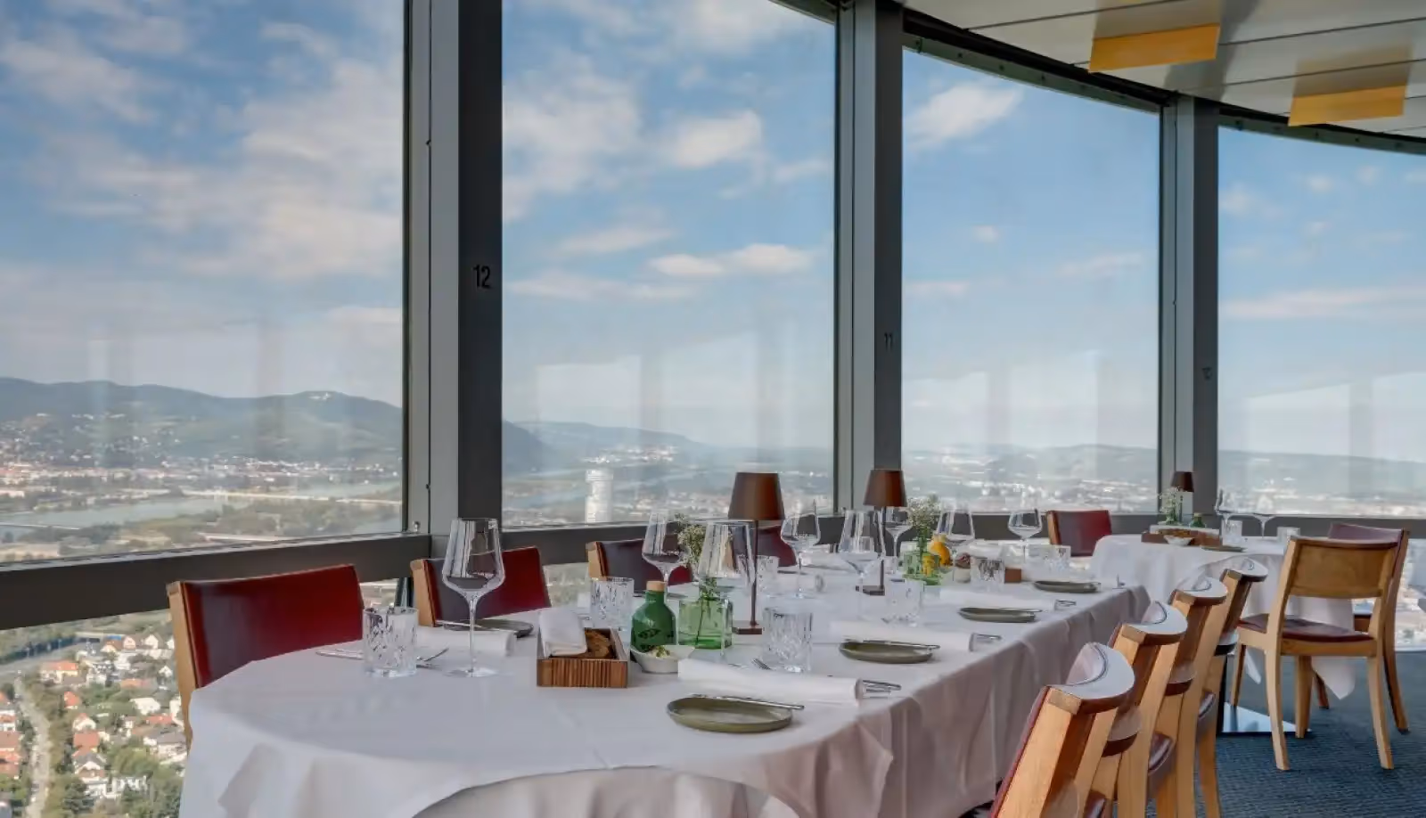 Rooftop Turm Restaurant in Wien - 3