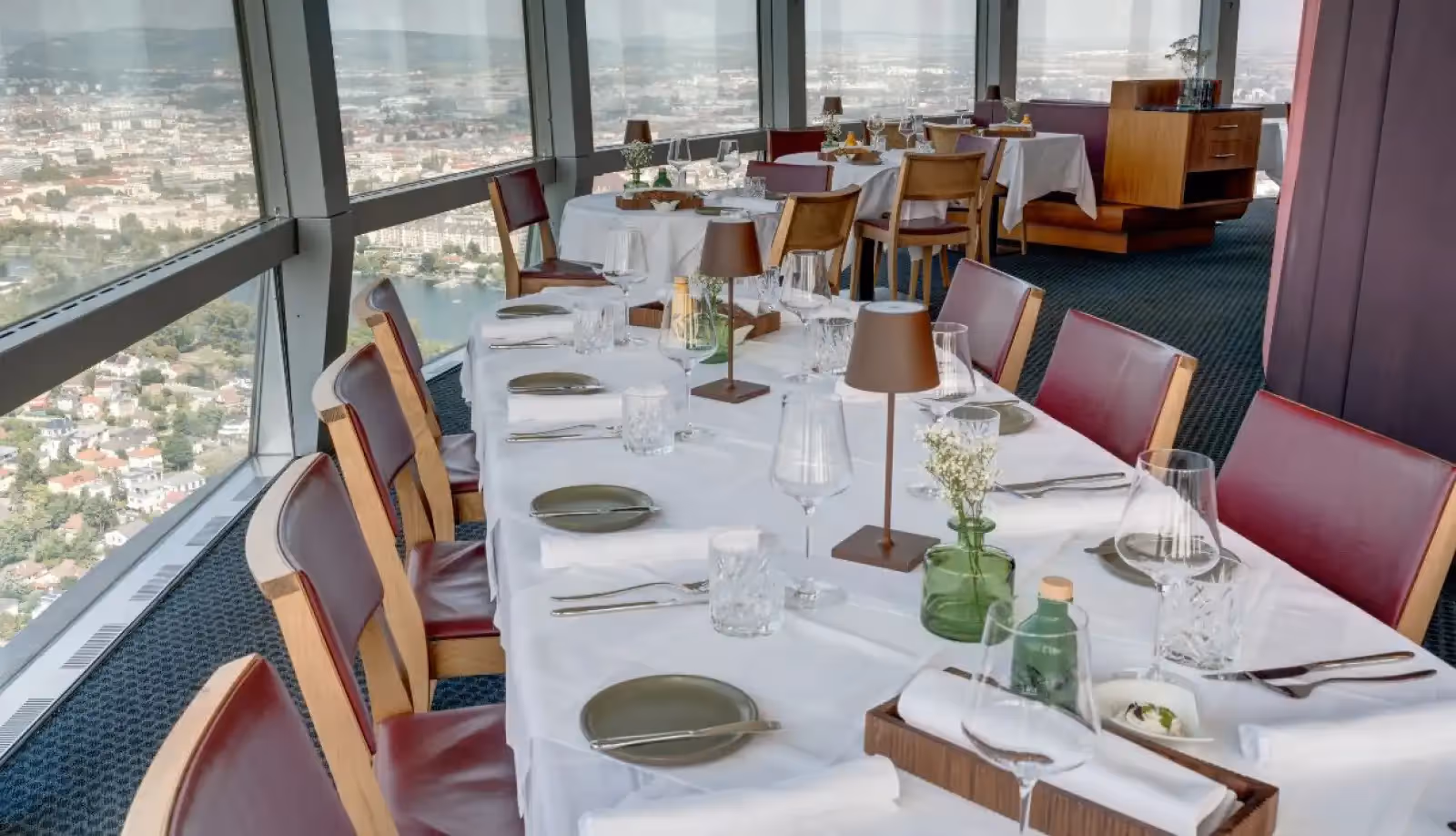 Rooftop Turm Restaurant in Wien - 4