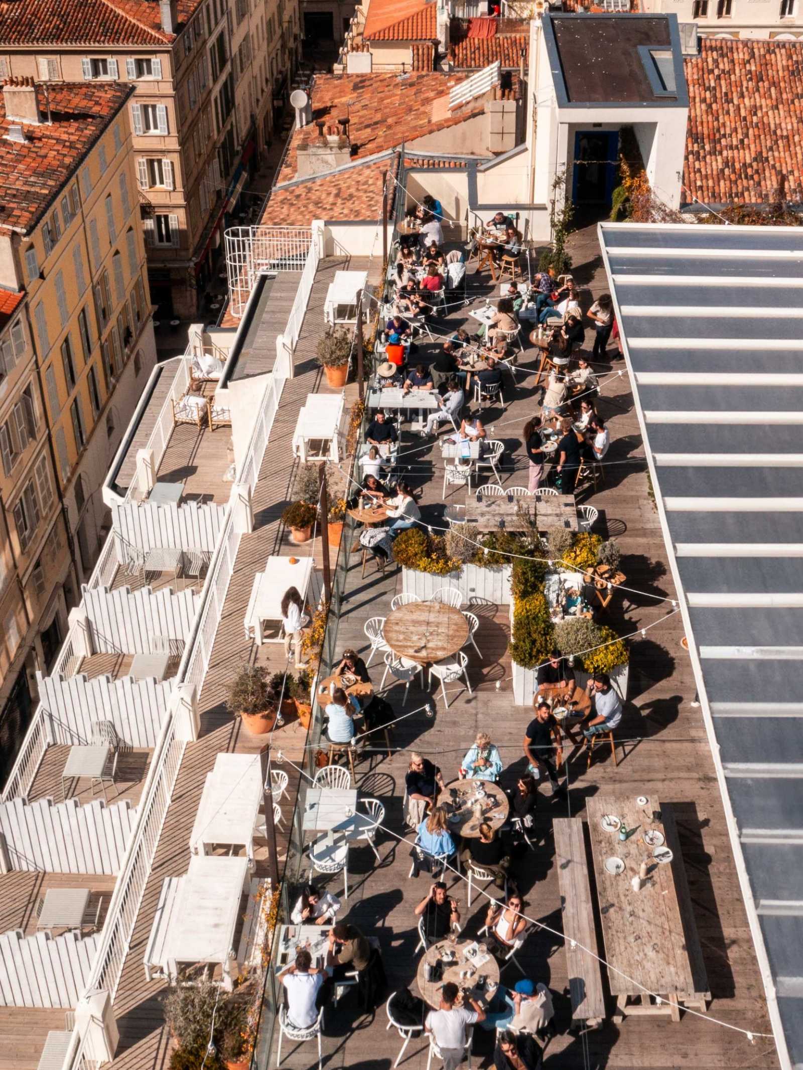 Rooftop Ciel in Marseille - 6