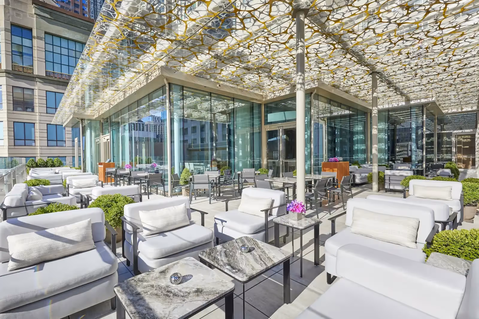 Rooftop Z Bar in Chicago - 3